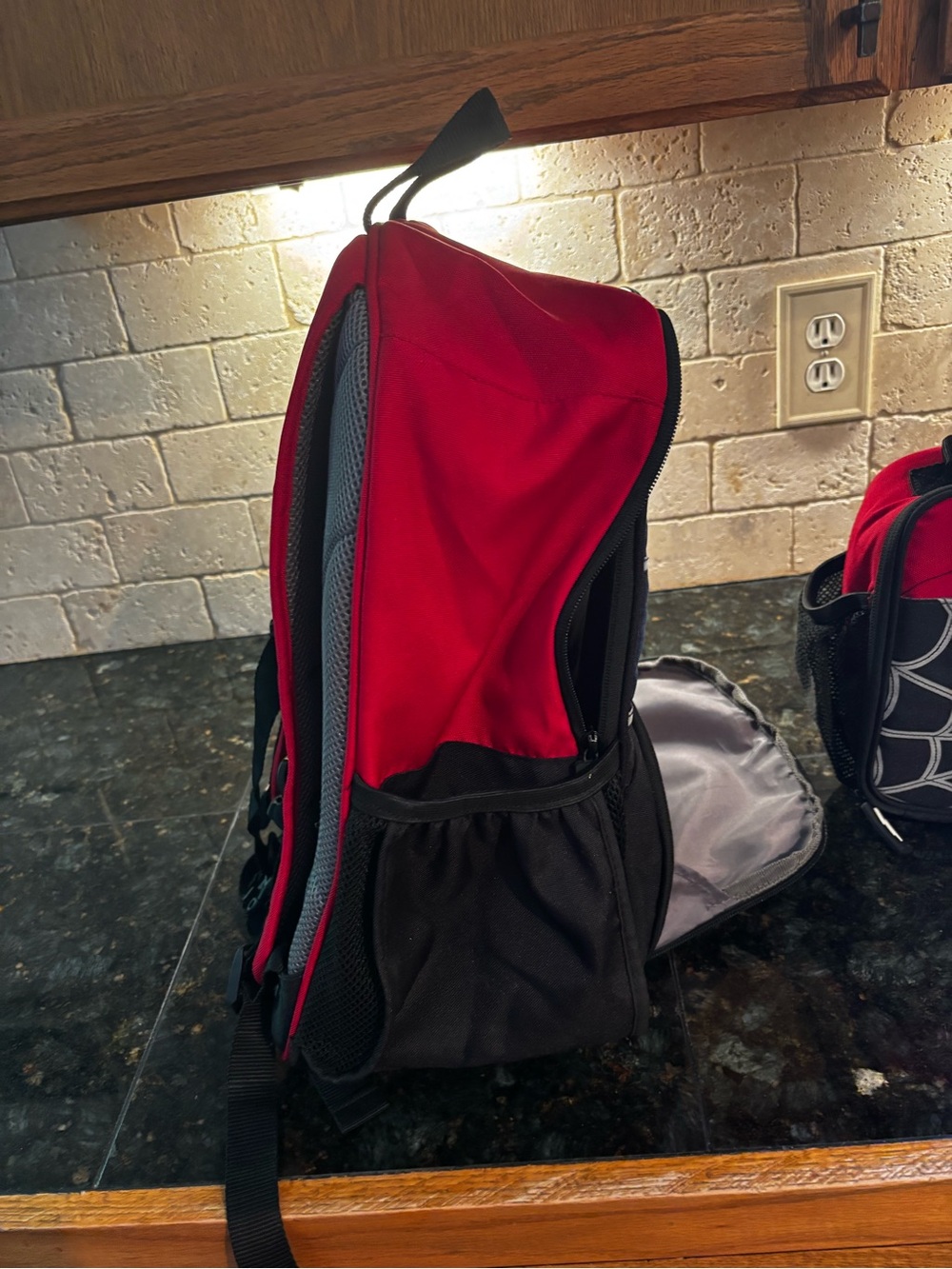 POTTERY Barn  Kids Spider Kids Backpack & Lunch Bag Set - Red & Black BUNDLE! - Picture 6 of 9